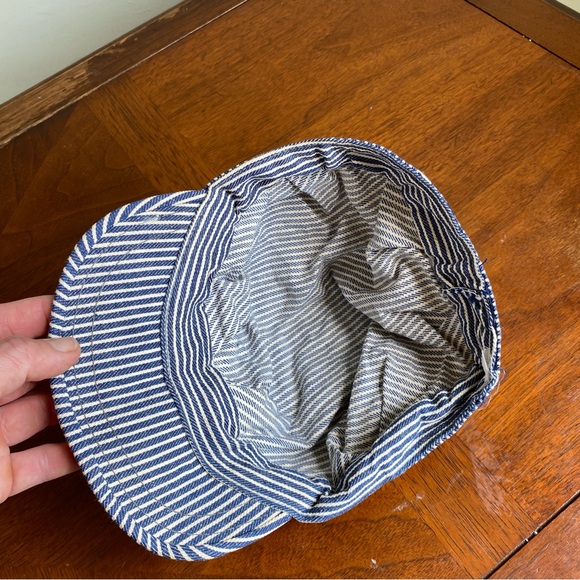 Blue and white striped railroad newsboy style hat - Picture 4 of 6